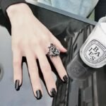 Bague Steampunk Victorienne Rose Noire Mourning