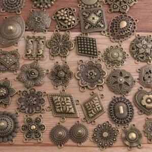 breloques anciennes pour bijoux steampunk personnalises bronze 916 1