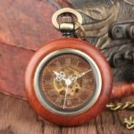 montre a gousset inspiree de la mode vintage victorienne roas300 425 1