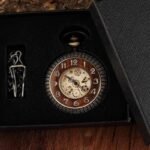 montre a gousset steampunk elegante et mecanique roas300 195 1