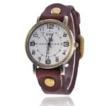 montre bracelet steampunk femme vintage avec rivets dores marron 649 1